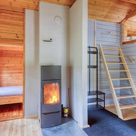 Pinetree Cottages Cozy Log Cabin Kalanti المظهر الخارجي الصورة