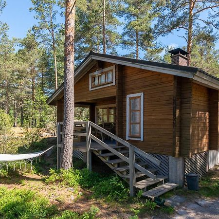 Pinetree Cottages Cozy Log Cabin Kalanti المظهر الخارجي الصورة