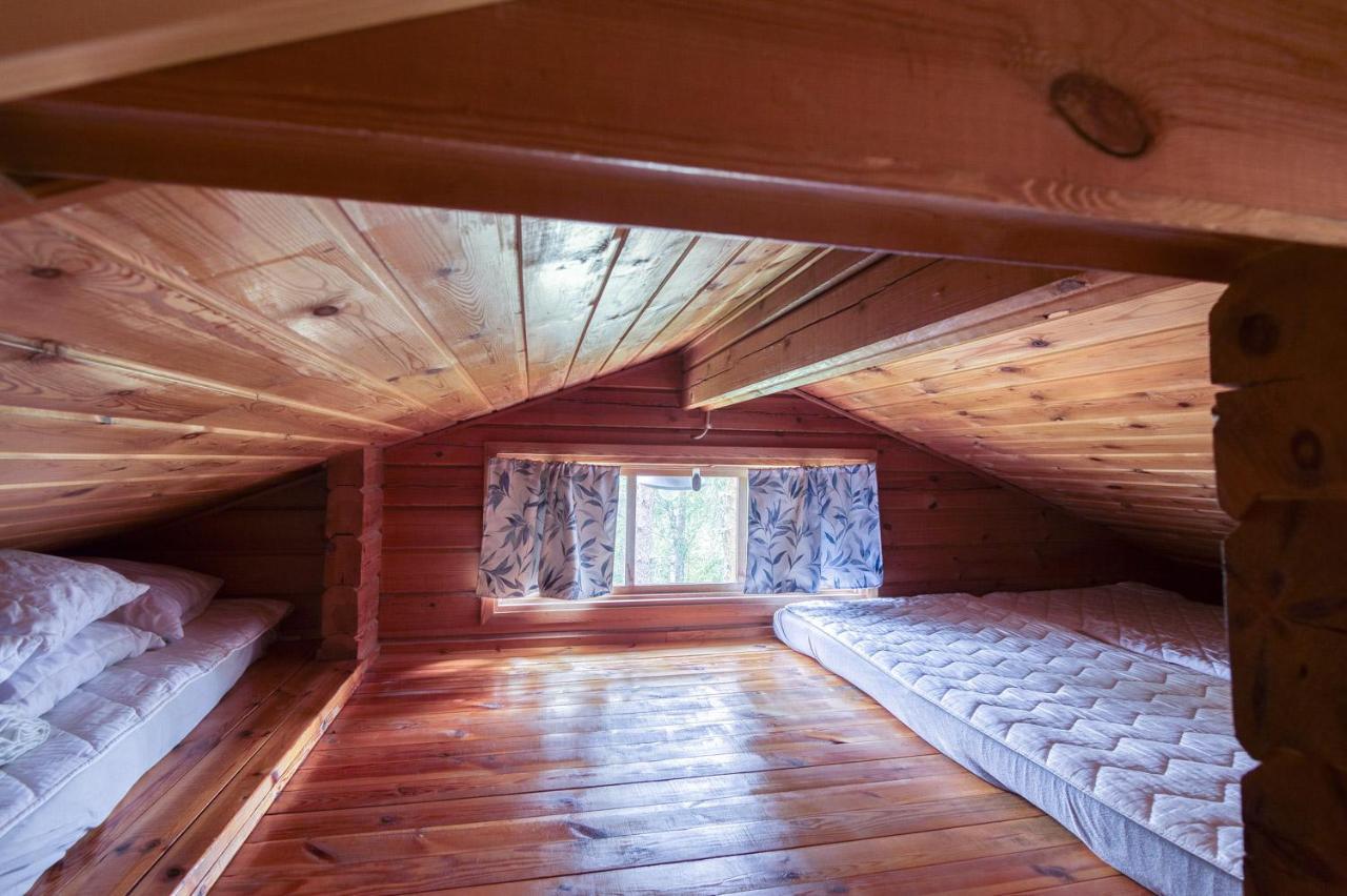 Pinetree Cottages Cozy Log Cabin Kalanti المظهر الخارجي الصورة